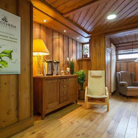 Pierre & Premium La Ginabelle Aparthotel