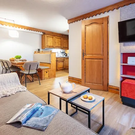 Pierre & Premium La Ginabelle Aparthotel 4*