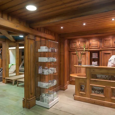 Pierre & Premium La Ginabelle 公寓式酒店