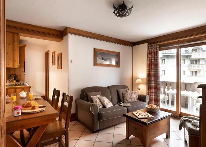 Aparthotel Pierre & Premium La Ginabelle 4*