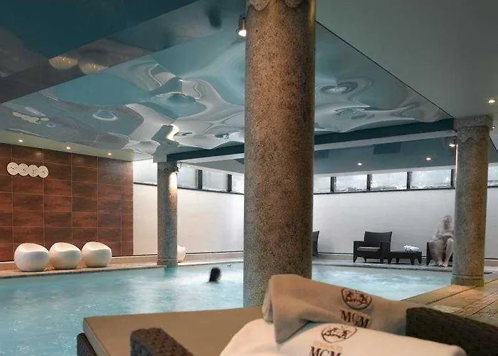 公寓式酒店 Pierre & Premium La Ginabelle 霞慕尼