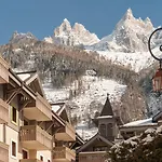 Aparthotel Pierre & Premium La Ginabelle 4*