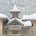 Pierre & Premium La Ginabelle Aparthotel Chamonix