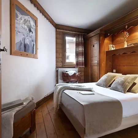Pierre & Premium La Ginabelle Aparthotel Chamonix