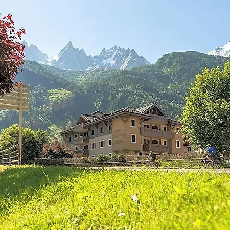 Apartahotel Résidence Pierre&vacances Premium La Ginabelle 4*
