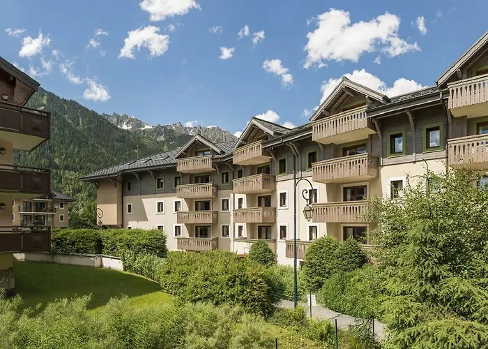 Pierre & Premium La Ginabelle Aparthotel Chamonix