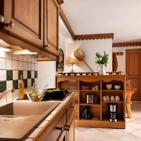 Pierre & Premium La Ginabelle Apartmanhotel 4*